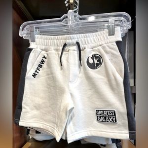 Disneyland Youth Star Wars Shorts (Size 11/12)